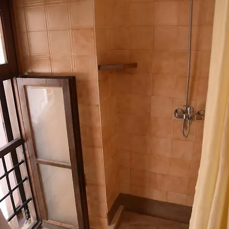 בית נופש Casa Topane *